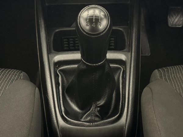 2024-Suzuki-Ertiga-15-GA image:7
