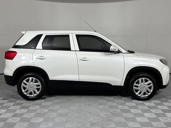 2023-Toyota-Urban-Cruiser-15-Xi image:17