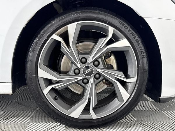 2022-Audi-A3-Sportback-14-TFSI-Auto-Advanced-35-TFSI image:5