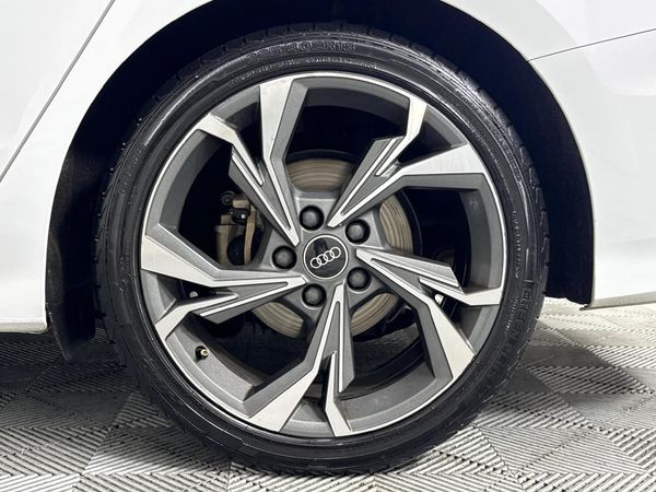 2022-Audi-A3-Sportback-14-TFSI-Auto-Advanced-35-TFSI image:6