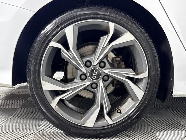 2022-Audi-A3-Sportback-14-TFSI-Auto-Advanced-35-TFSI image:7