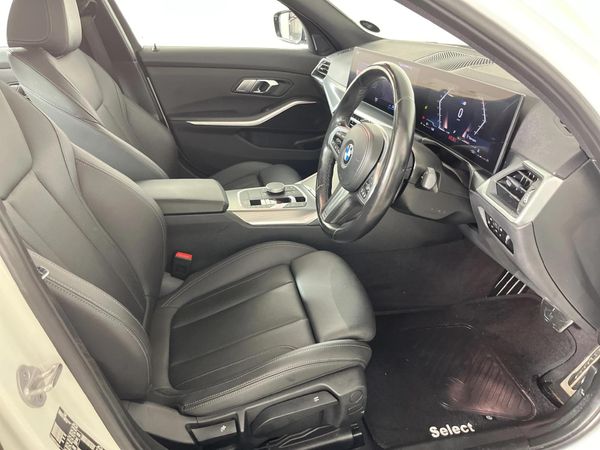 2023-BMW-3-Series-320i-M-Sport-Auto image:9
