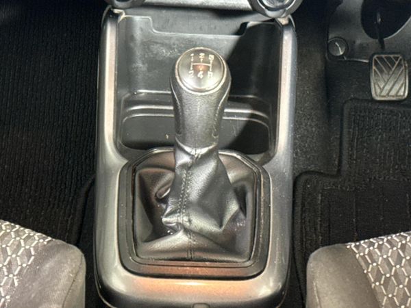 2023-Suzuki-Ignis-12-GL image:8