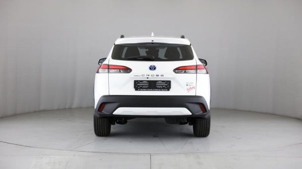 2025-Toyota-Corolla-Cross-18-XR-Hybrid image:16