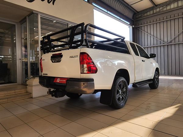 2024-Toyota-Hilux-24-GD-6-Raised-Body-Raider-Auto-Extended-Cab image:3