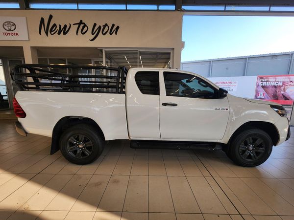 2024-Toyota-Hilux-24-GD-6-Raised-Body-Raider-Auto-Extended-Cab image:4