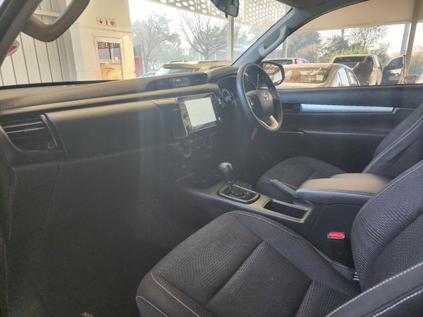 2024-Toyota-Hilux-24-GD-6-Raised-Body-Raider-Auto-Extended-Cab image:5