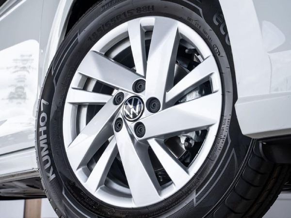2026-Volkswagen-Polo-10-TSI image:3