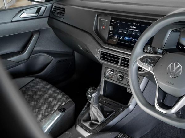2026-Volkswagen-Polo-10-TSI image:5
