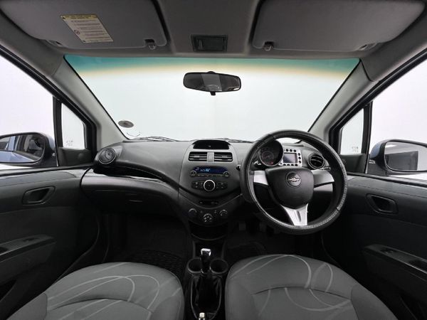 2010-Chevrolet-Spark-12-LS image:10