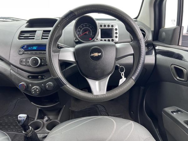 2010-Chevrolet-Spark-12-LS image:8