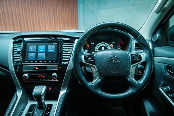 2023-Mitsubishi-Pajero-Sport-24D-4x4-Auto image:12