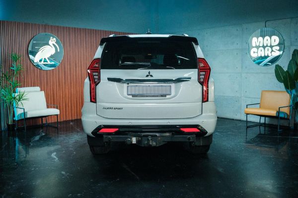 2023-Mitsubishi-Pajero-Sport-24D-4x4-Auto image:3