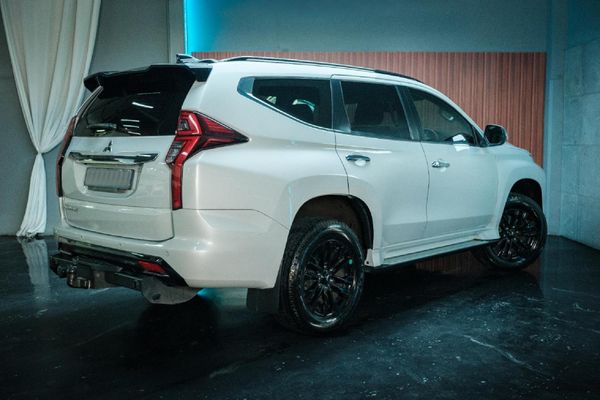 2023-Mitsubishi-Pajero-Sport-24D-4x4-Auto image:4