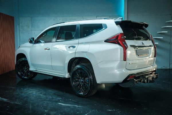 2023-Mitsubishi-Pajero-Sport-24D-4x4-Auto image:5