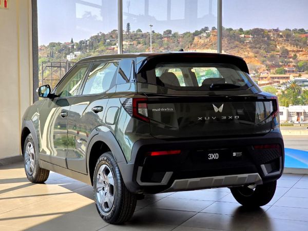 2026-Mahindra-XUV-3XO-12T-MX2-Auto image:10