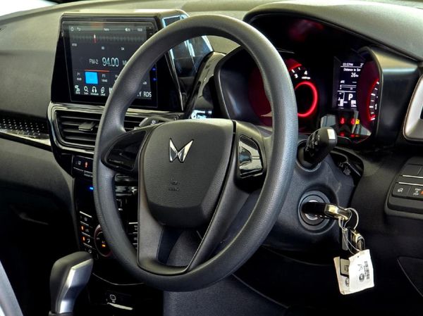 2026-Mahindra-XUV-3XO-12T-MX2-Auto image:17
