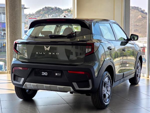 2026-Mahindra-XUV-3XO-12T-MX2-Auto image:19