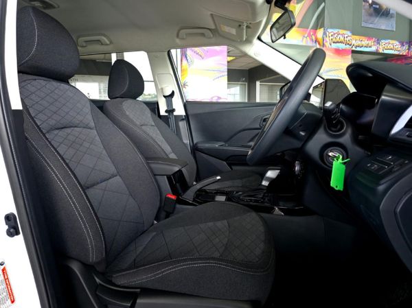 2026-Mahindra-XUV-3XO-12T-MX2-Auto image:19