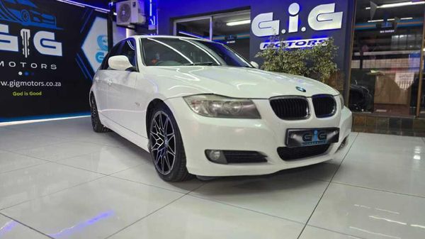 2011-BMW-3-Series-320i-Auto image:12