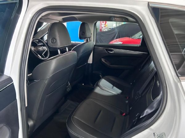 2022-Haval-Jolion-15T-Super-Luxury-Auto image:6