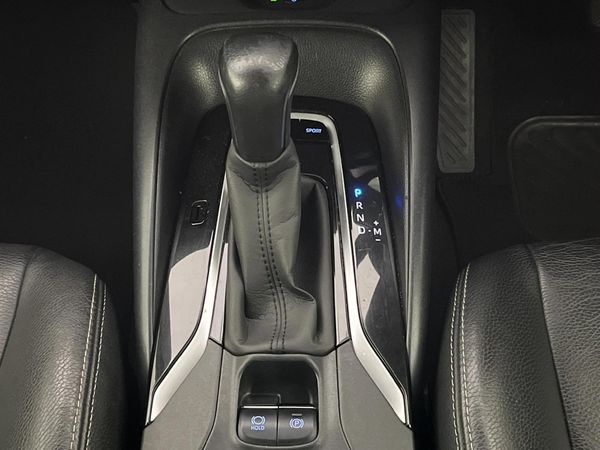 2021-Toyota-Corolla-12T-XS-Auto-5-dr image:10