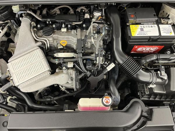 2021-Toyota-Corolla-12T-XS-Auto-5-dr image:12