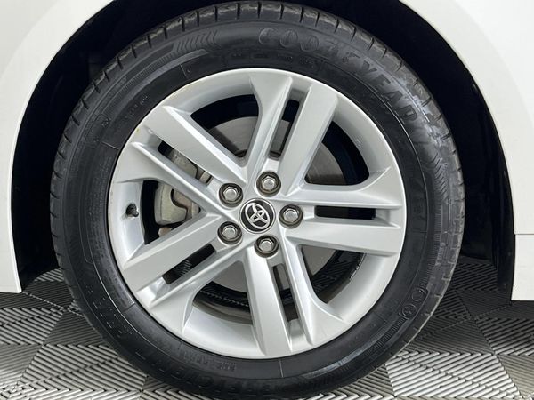 2021-Toyota-Corolla-12T-XS-Auto-5-dr image:4