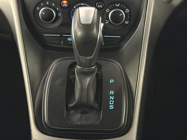 2016-Ford-Kuga-15-EcoBoost-Trend-Auto image:10