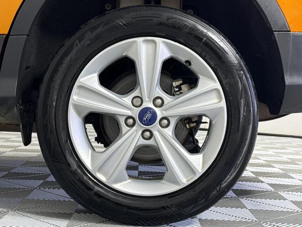 2016-Ford-Kuga-15-EcoBoost-Trend-Auto image:6