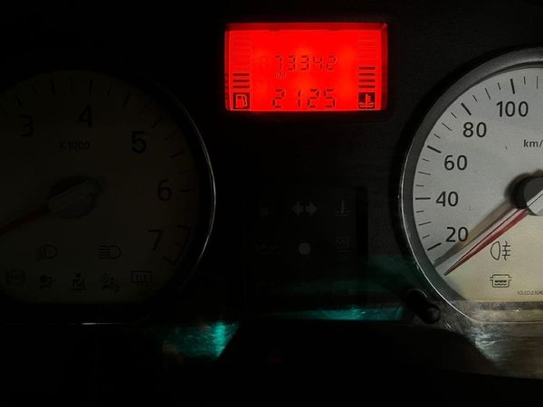 2023-Nissan-NP200-16-AC-Safety-Pack image:6