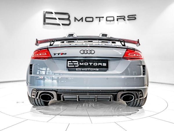 2022-Audi-TT-RS-Roadster-quattro-Auto-294kW image:21