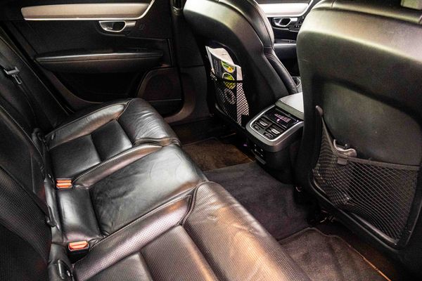 2018-Volvo-S60-D5-Inscription-Auto image:18