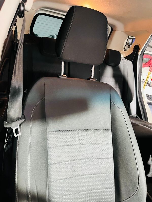 2020-Ford-EcoSport-15-TiVCT-Ambiente-Auto image:10