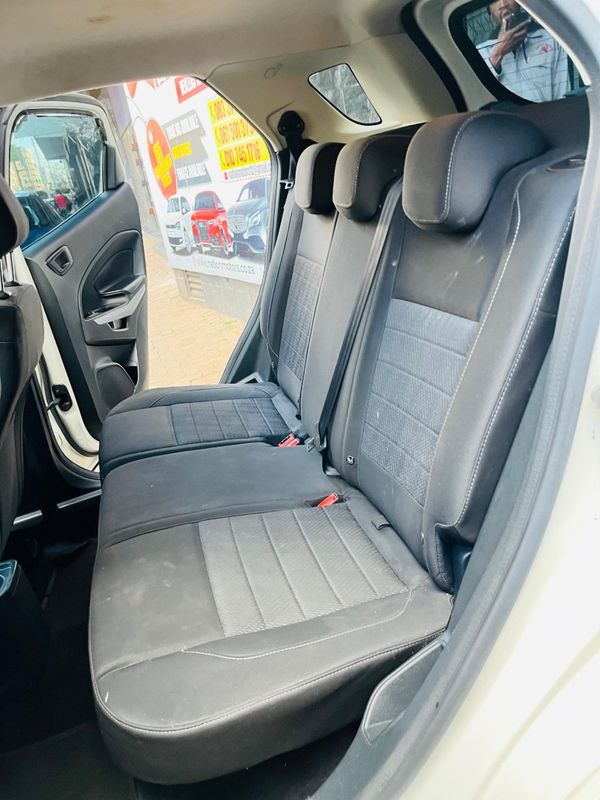 2020-Ford-EcoSport-15-TiVCT-Ambiente-Auto image:15