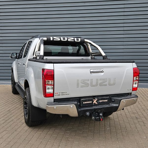 2015-Isuzu-KB-300-D-Teq-LX-Auto-Double-Cab image:6