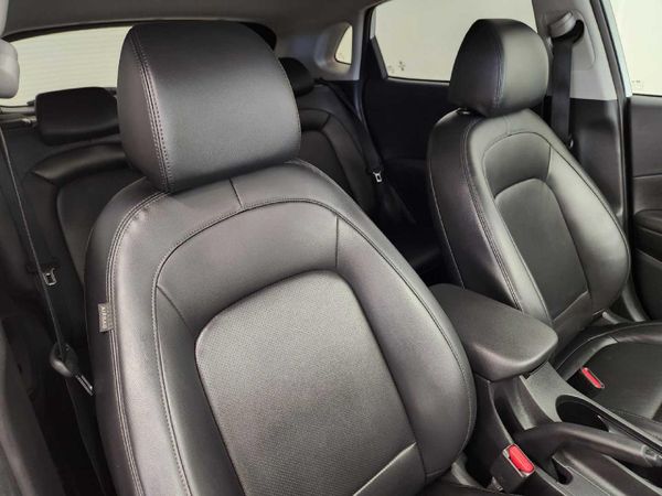 2023-Hyundai-Kona-20-Executive-IVT image:14