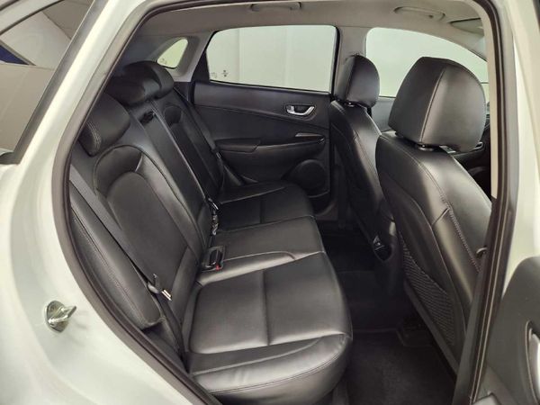 2023-Hyundai-Kona-20-Executive-IVT image:16