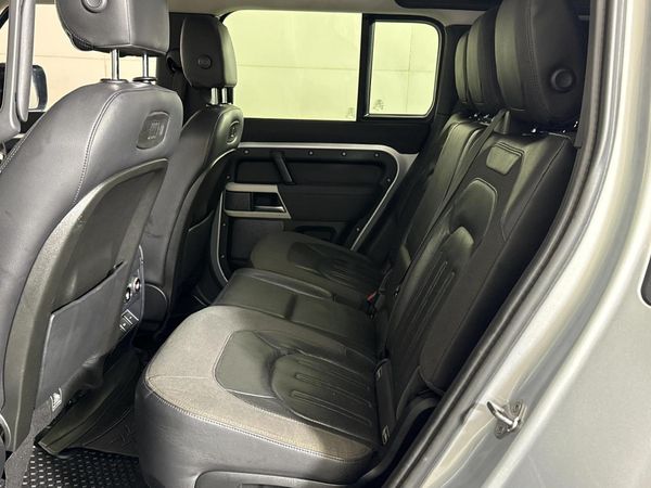2021-Land-Rover-Defender-110-D240-First-Edition-177kW image:3