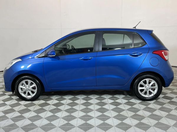 2020-Hyundai-Grand-i10-10-Fluid image:19