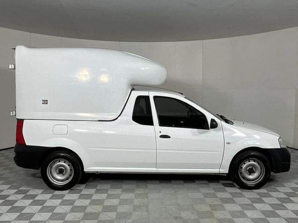 2021-Nissan-NP200-16 image:10