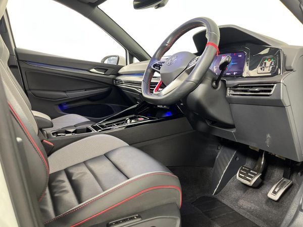 2024-Volkswagen-Golf-8-GTI-20-TSI-Auto image:9