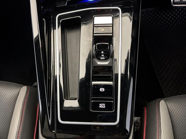 2024-Volkswagen-Golf-8-GTI-20-TSI-Auto image:10