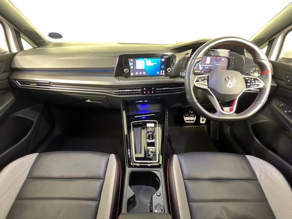 2024-Volkswagen-Golf-8-GTI-20-TSI-Auto image:1
