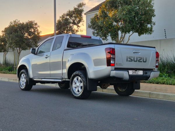 2015-Isuzu-KB-250-D-Teq-LE-Extended-Cab image:14
