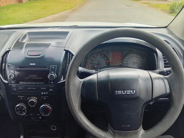 2017-Isuzu-KB-250-D-Teq-HO-LE-Single-Cab image:8
