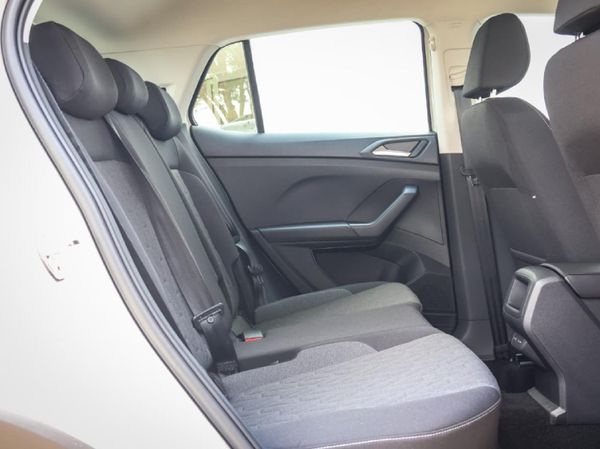 2026-Volkswagen-T-Cross-10-TSI-Life-Auto image:7