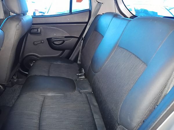 2008-Kia-Picanto-11-LX image:9