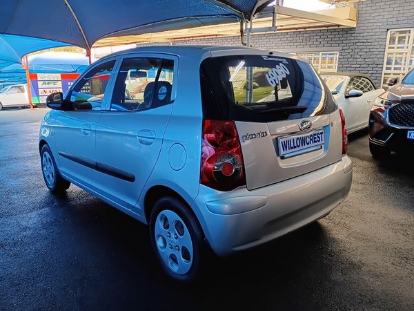 2008-Kia-Picanto-11-LX image:4