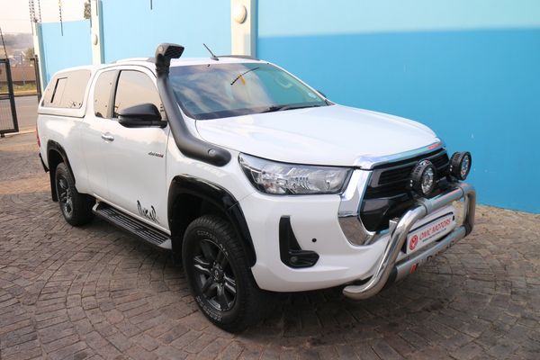 2016-Toyota-Hilux-28-GD-6-Raised-Body-Raider-Extended-Cab image:2